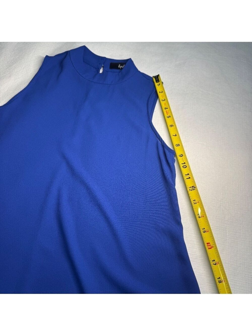 lip slide Elegant Blue Sleeveless Blouse flowy size Small - Picture 7 of 7